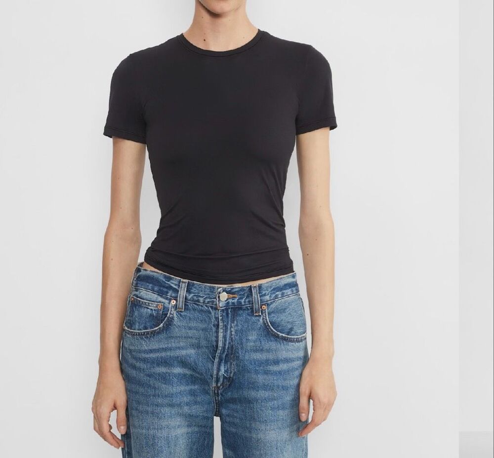 Aritzia Wilfred (Re)Touch Emmer T-Shirt black Short Sleeve Stretch Women’s XS NE